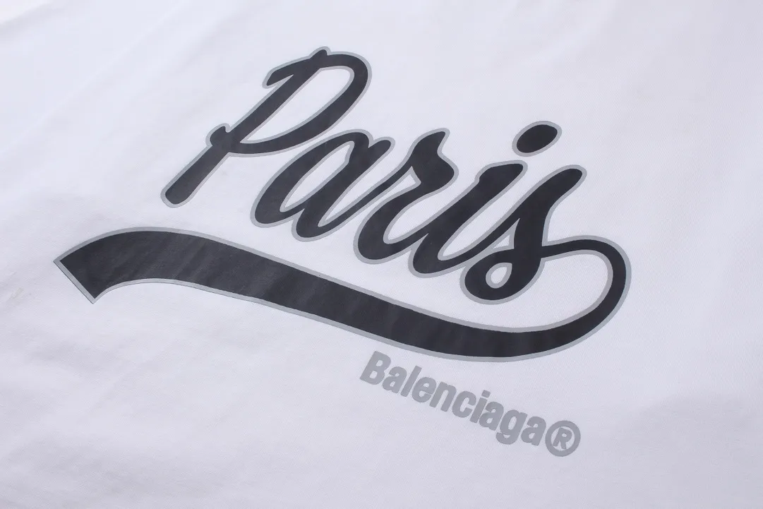 【 . Quality】BALENCI*GA/ .SS 24 New Arrival， enjoy Paris T . . Authentic ， ！ ZP 。 260 ， . ， ，。 。 . ， 。 OS . Same Style ：BL 223370 ： ，Red，White Size：XS S M L